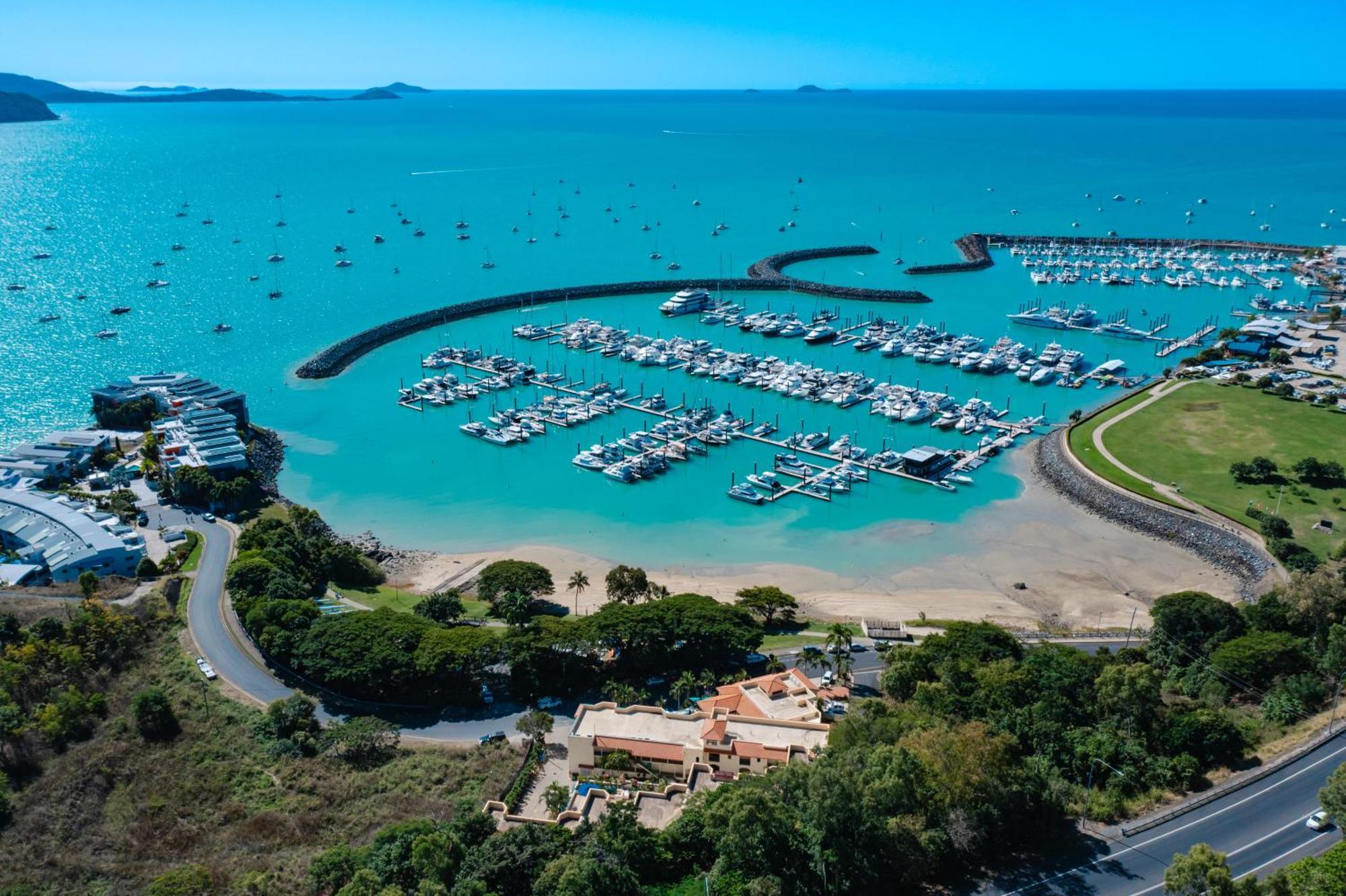 Shingley Beach Resort - Whitsundays Airlie Beach Exterior foto
