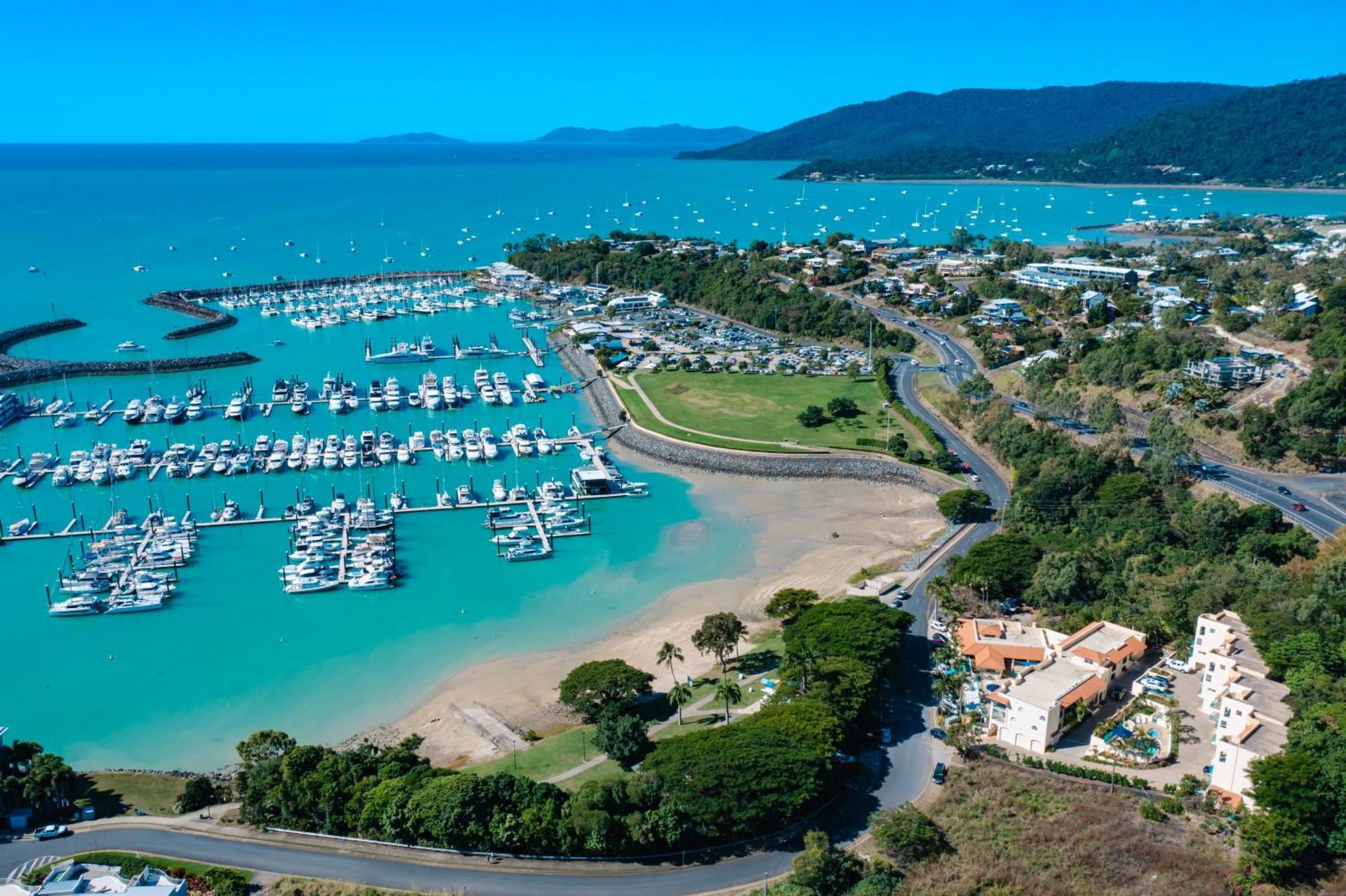 Shingley Beach Resort - Whitsundays Airlie Beach Exterior foto