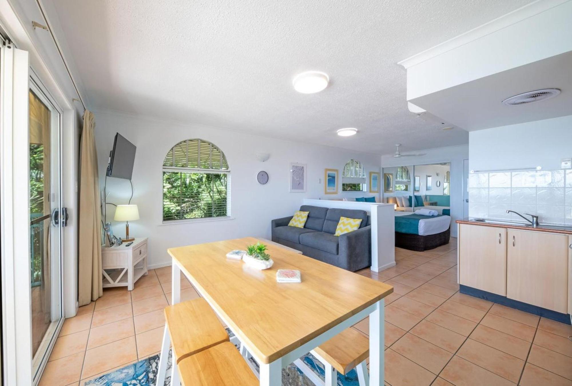 Shingley Beach Resort - Whitsundays Airlie Beach Exterior foto